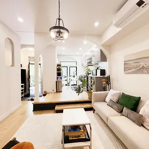 Cozy Townhouse In Dt Near Wellesley And Jarvis Toronto