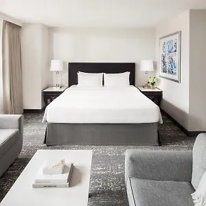 Hotel Chelsea, Toronto